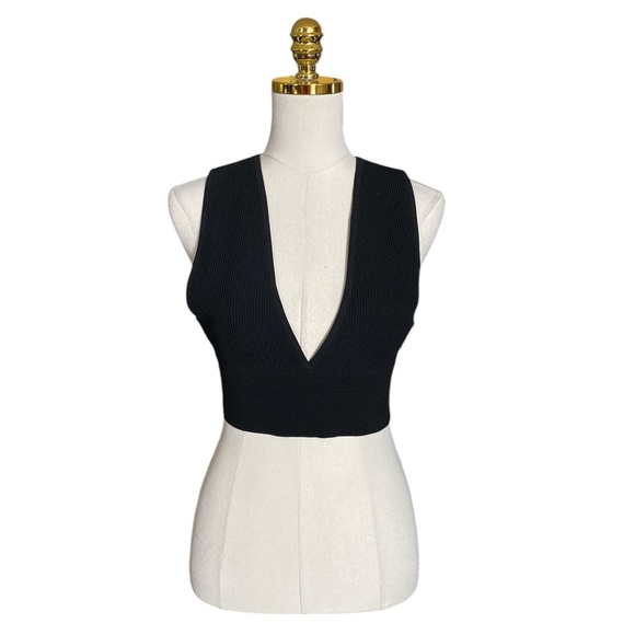 ARITZIA BABATON Black Sculpt Knit Deep V Tank Top Women’s Size L - Picture 4 of 10